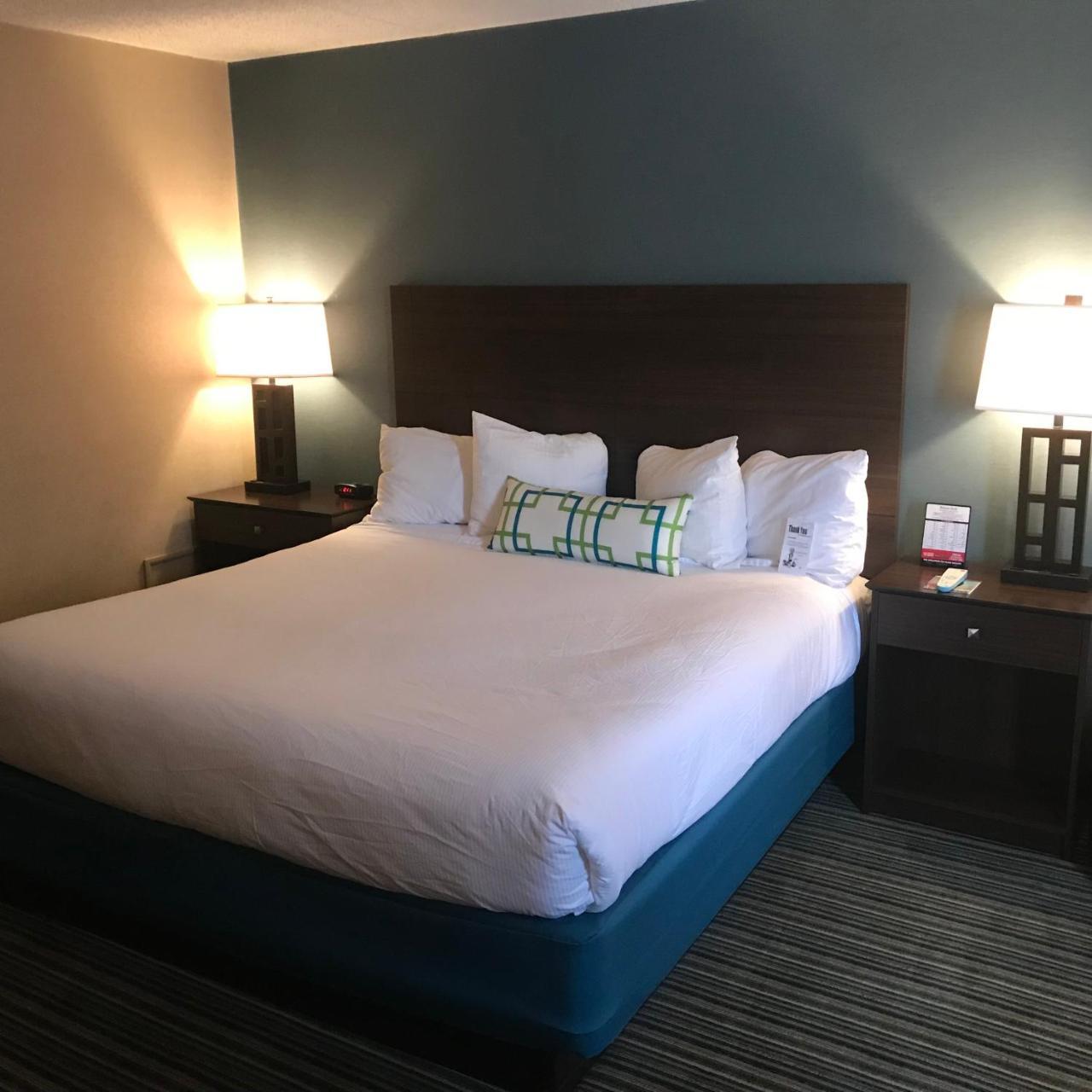 Best Western Woodhaven Inn Exterior foto